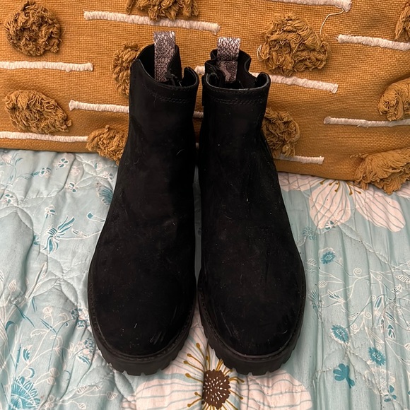 Universal Thread Shoes Universal Thread Boots Poshmark